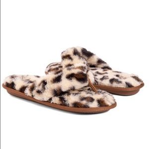 MUK LUKS Leopard Thong Slippers Size 9-10🆕